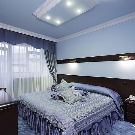 Hotel Otrar Almaty Exterior foto