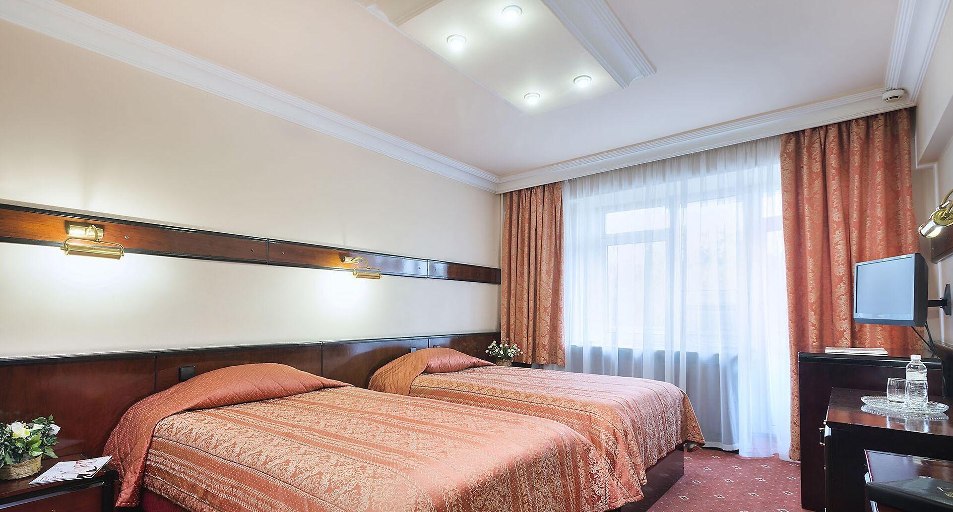 Hotel Otrar Almaty Exterior foto