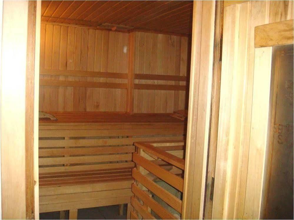 Hotel Otrar Almaty Exterior foto