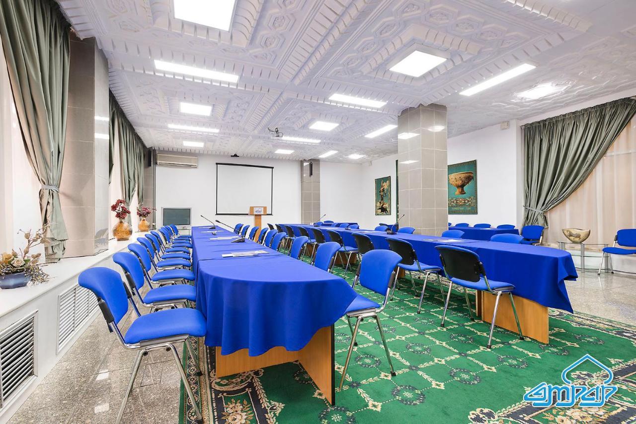 Hotel Otrar Almaty Exterior foto